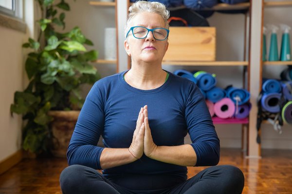 Boules de massage dos : soulagez vos douleurs efficacement